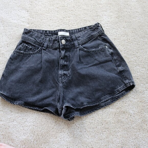 River Island Black Denim Shorts - Picture 1 of 7